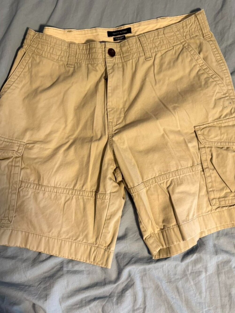 tan cargo shorts